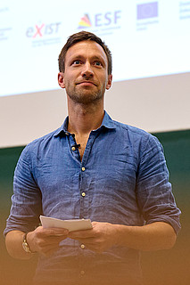 Prof. Dr. Jan-Paul Lüdtke, Akanoo GmbH Prof. Dr. Jan-Paul Lüdtke, Akanoo GmbH